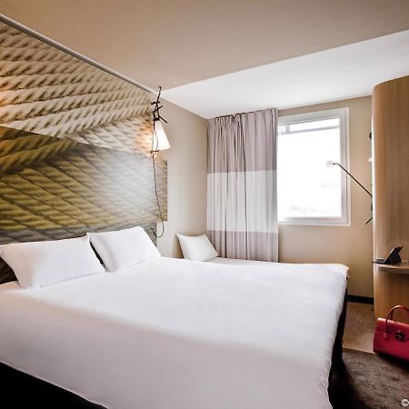 Ibis Paris Porte De Clichy Centre Eksteriør billede